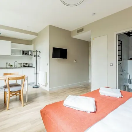 Edgar Expo Porte De Versailles Parijs