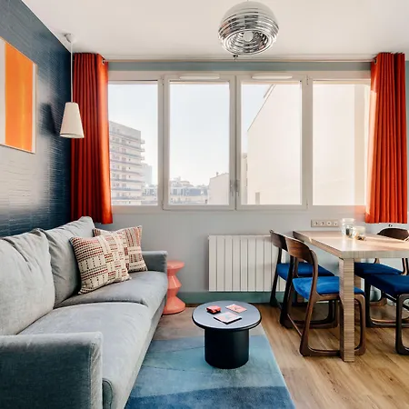 Edgar Expo Porte De Versailles 4*