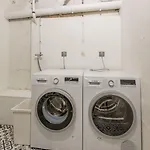 Edgar Expo Porte De Versailles Апарт-отель 4*